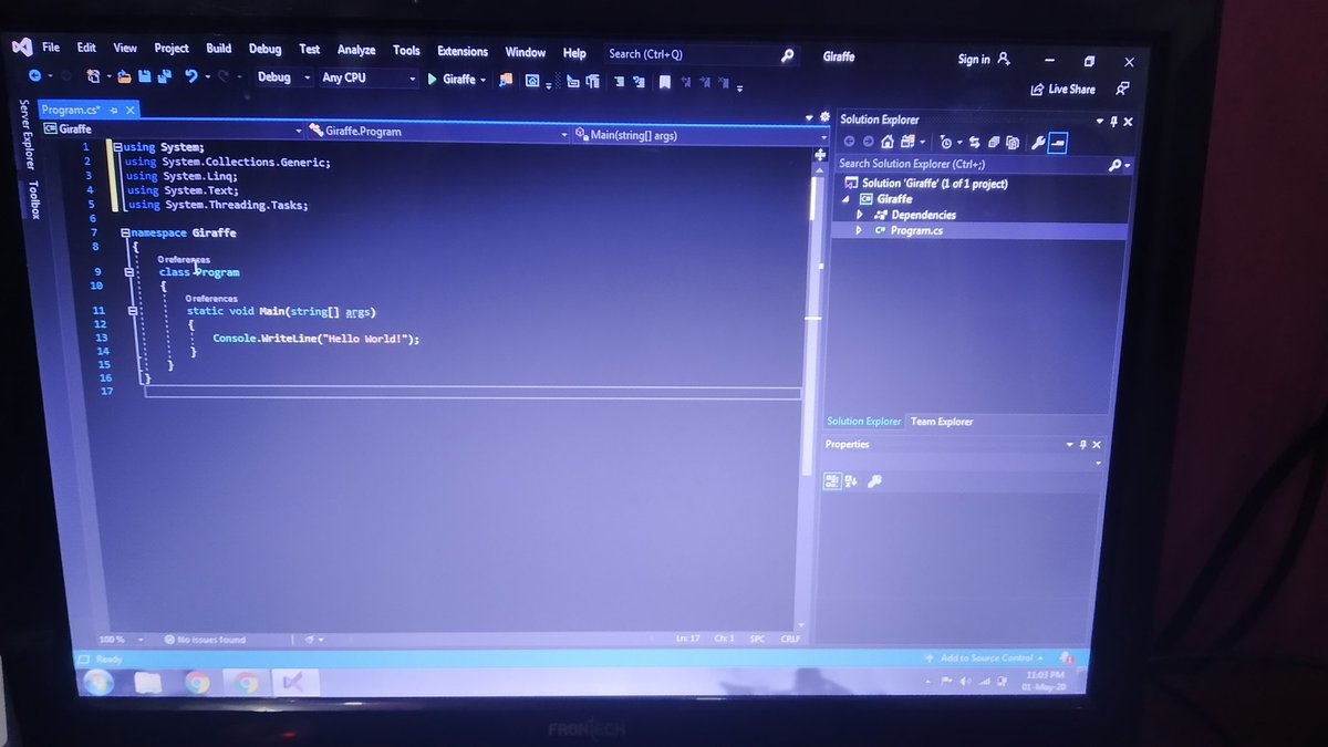 codezxero's tweet image. Visual Studio😆