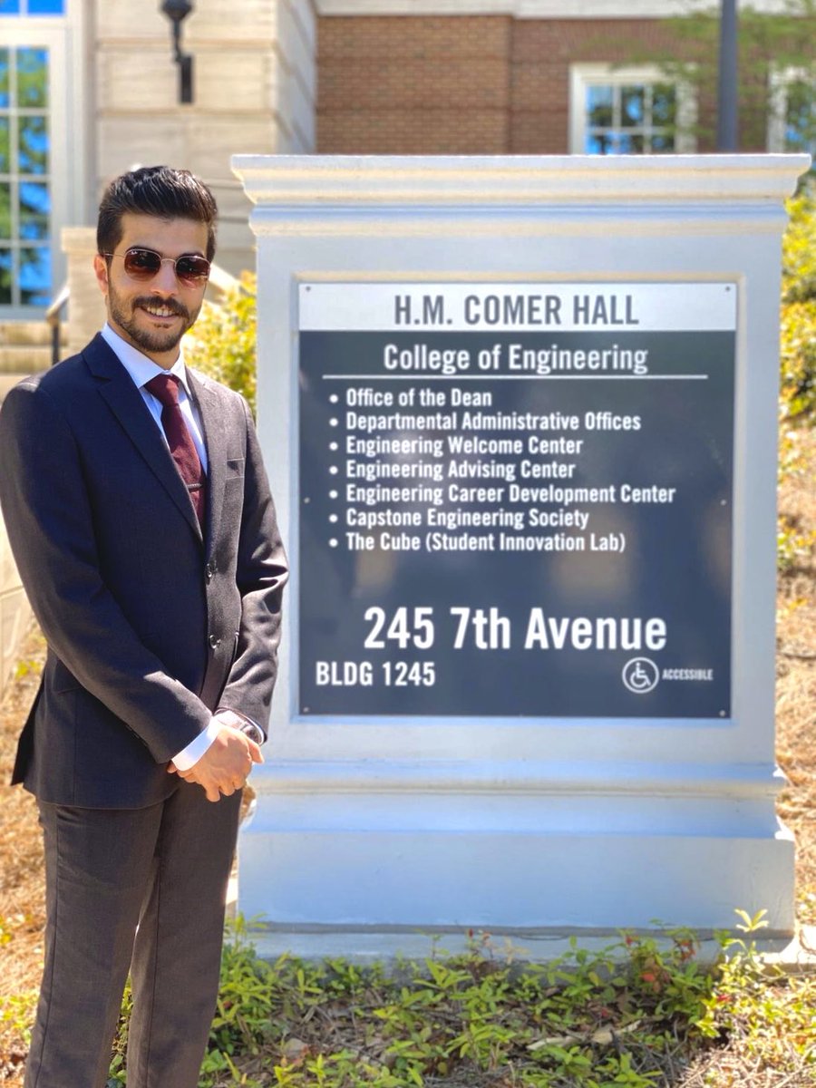 الحمدالله الذي بنعمته تتم الصالحات ..
•
•
تم بحمدالله وفضله تخرجي من جامعة 
The University Of Alabama
بدرجة البكالوريوس تخصص 
 “هندسه ميكانيكيه"  ..🎓