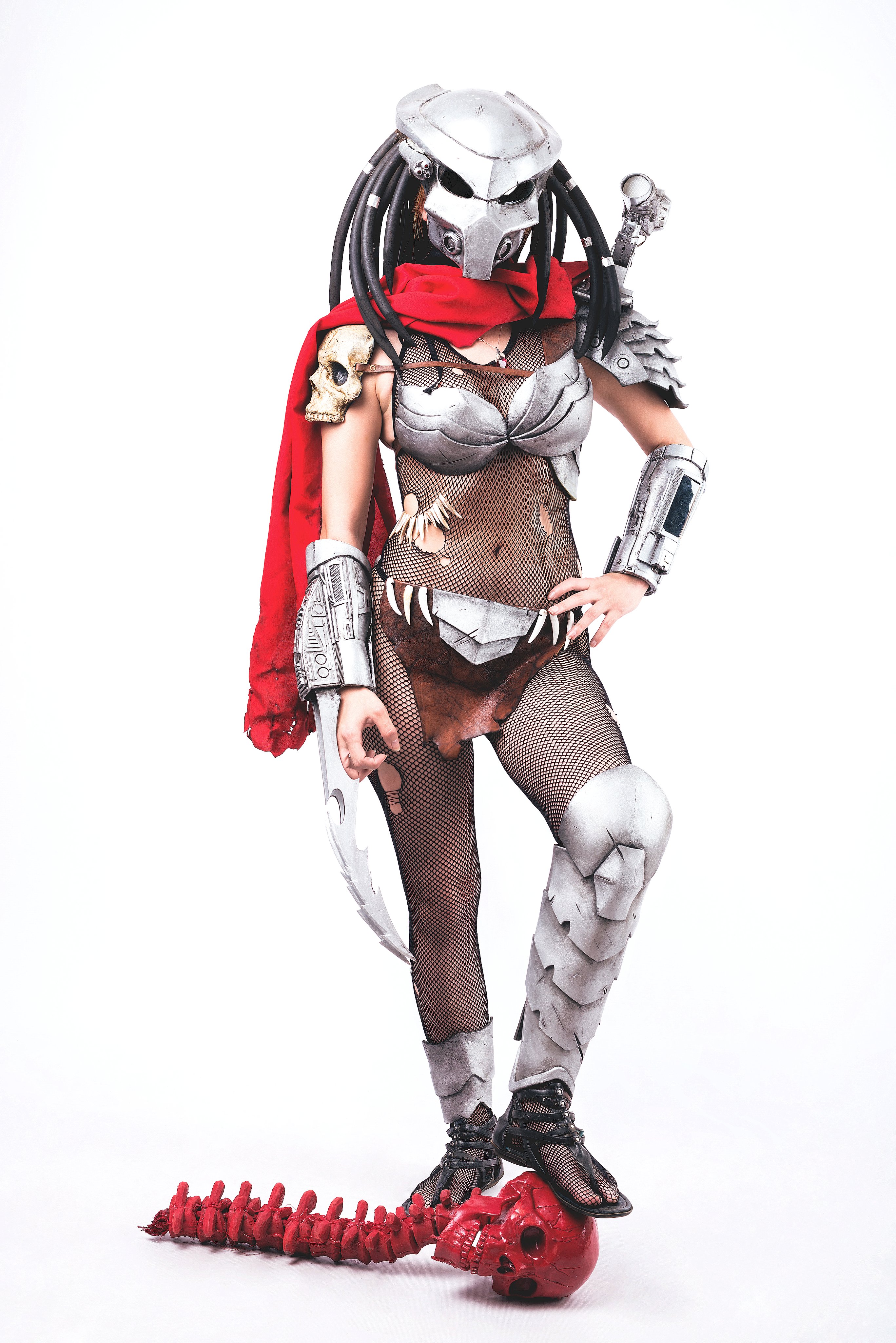 Predator Girl Cosplay Costume