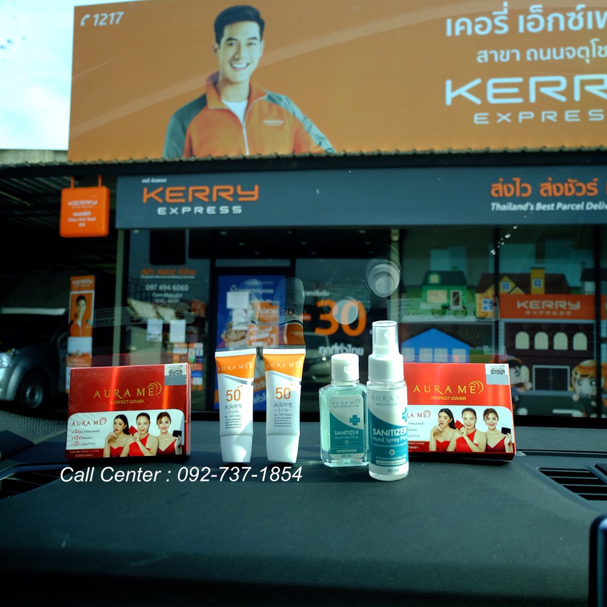 Aurameofficial's tweet photo. #โปรแรง 2แถม2
ช้อปปิ้งอยู่บ้านกันได้เลย จัดส่งฟรีถึงหน้าบ้าน
.
. ❥สั่งสินค้า /รับออเดอร์ทางไลน์ตอบไวสุด
Line : @auramebangkok (พิมพ์@นำหน้าด้วยนะคะ)
Call Center 0927371854
#AuraMe #ครีมกันแดดออร่ามี #แป้งออร่ามี #สบู่ออร่ามี #howtoperfect #เจลแอลกอฮอล์ #สเปรย์แอลกอฮอล์ https://t.co/RBaY58MZ1R