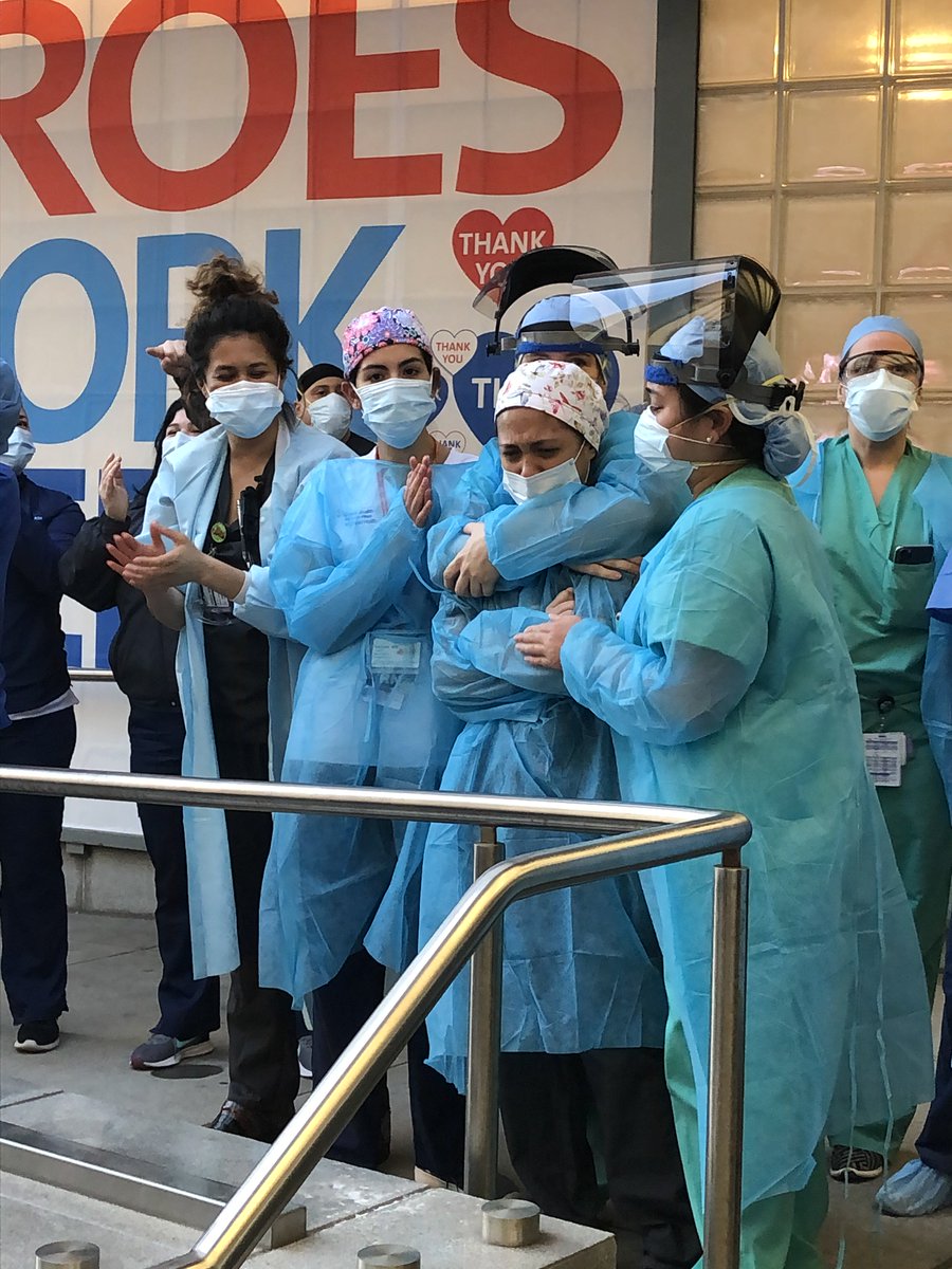 W13thStAlliance's tweet photo. Sharing some photos from local resident, Carrie Bornstein of what the 7p.m. daily clap for essential workers it means for the staff at Lenox Health GV. Thank you for our frontline heroes and all that you do! https://t.co/v18eYVDNFq