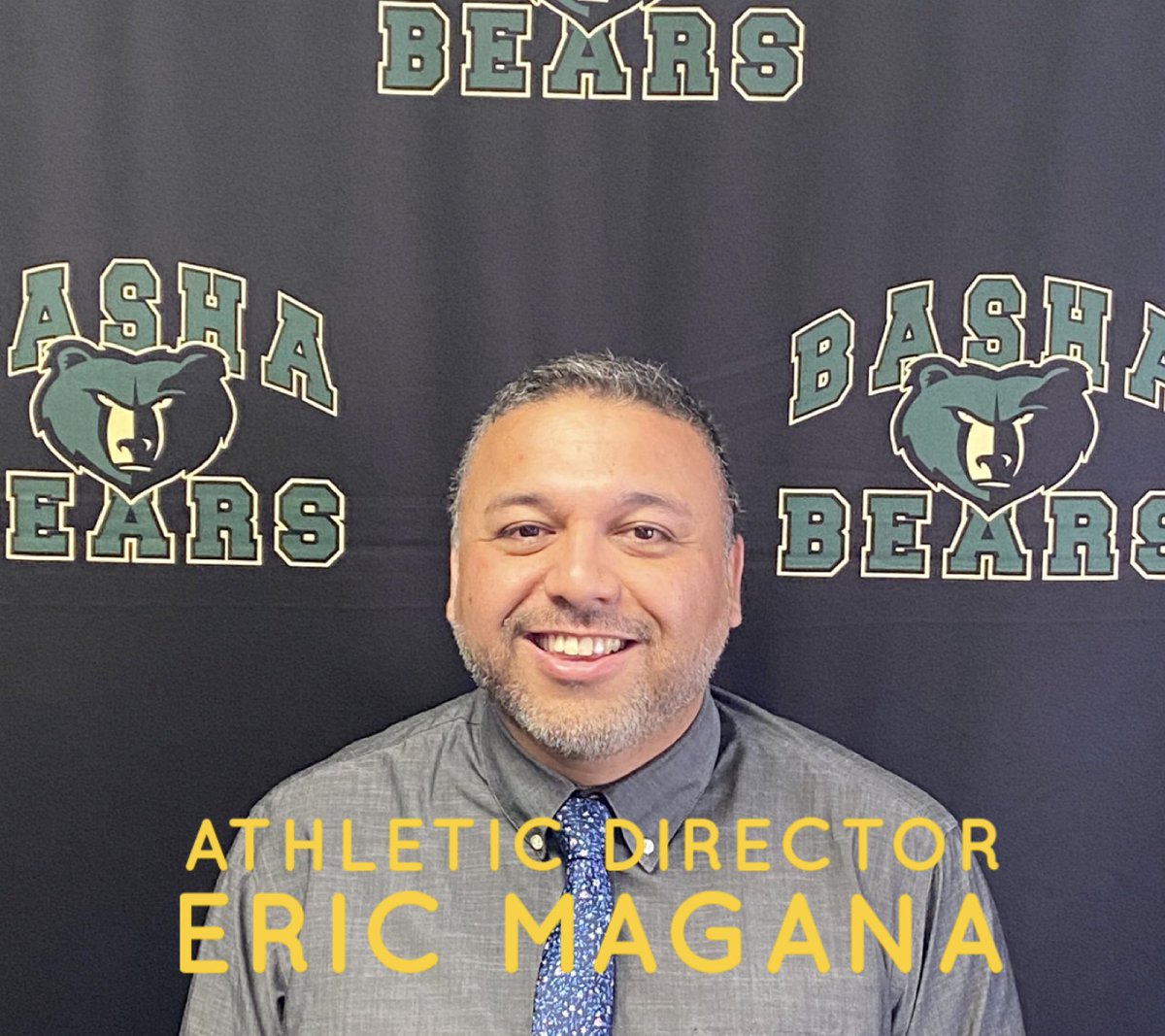 Basha Family, please welcome our new Athletic Director Eric Magana!
We are excited to have Eric and his family on board!
#buildingbasha
Let’s goooooooo! 🐻🔥🐻🔥🐻🔥