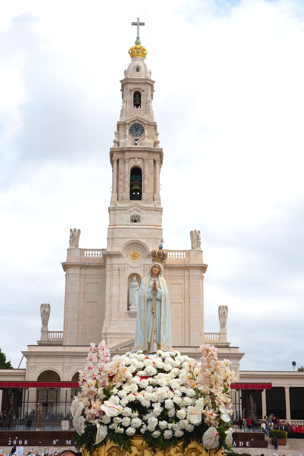 Nossa Senhora de Fátima - Novena, imagens, oração, fotos, pinturas, vitrais