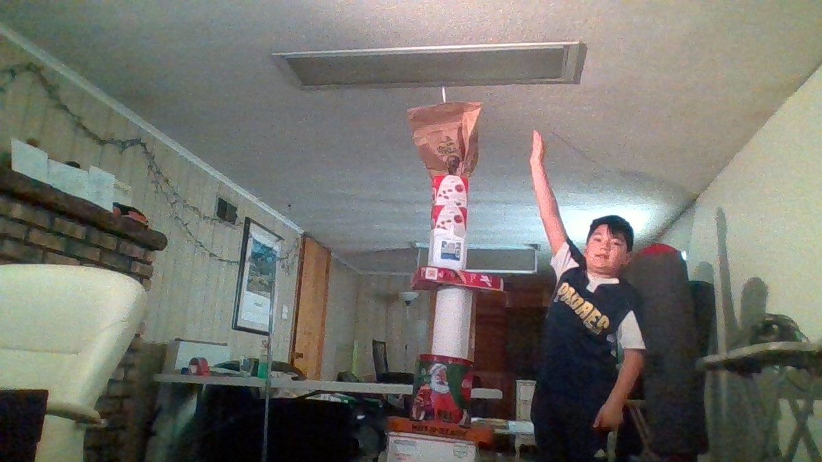 MsSkopek's tweet photo. Since we’ve lost our normal end of the year, we decided to have some fun and challenge the @harryefryschool 6th graders to field day challenges! They had to clean the kitchen, take out trash, build a tower, and have a dance party! It’s a hit with kids and parents! @BurbankSD111 https://t.co/ts0ztW8q5K