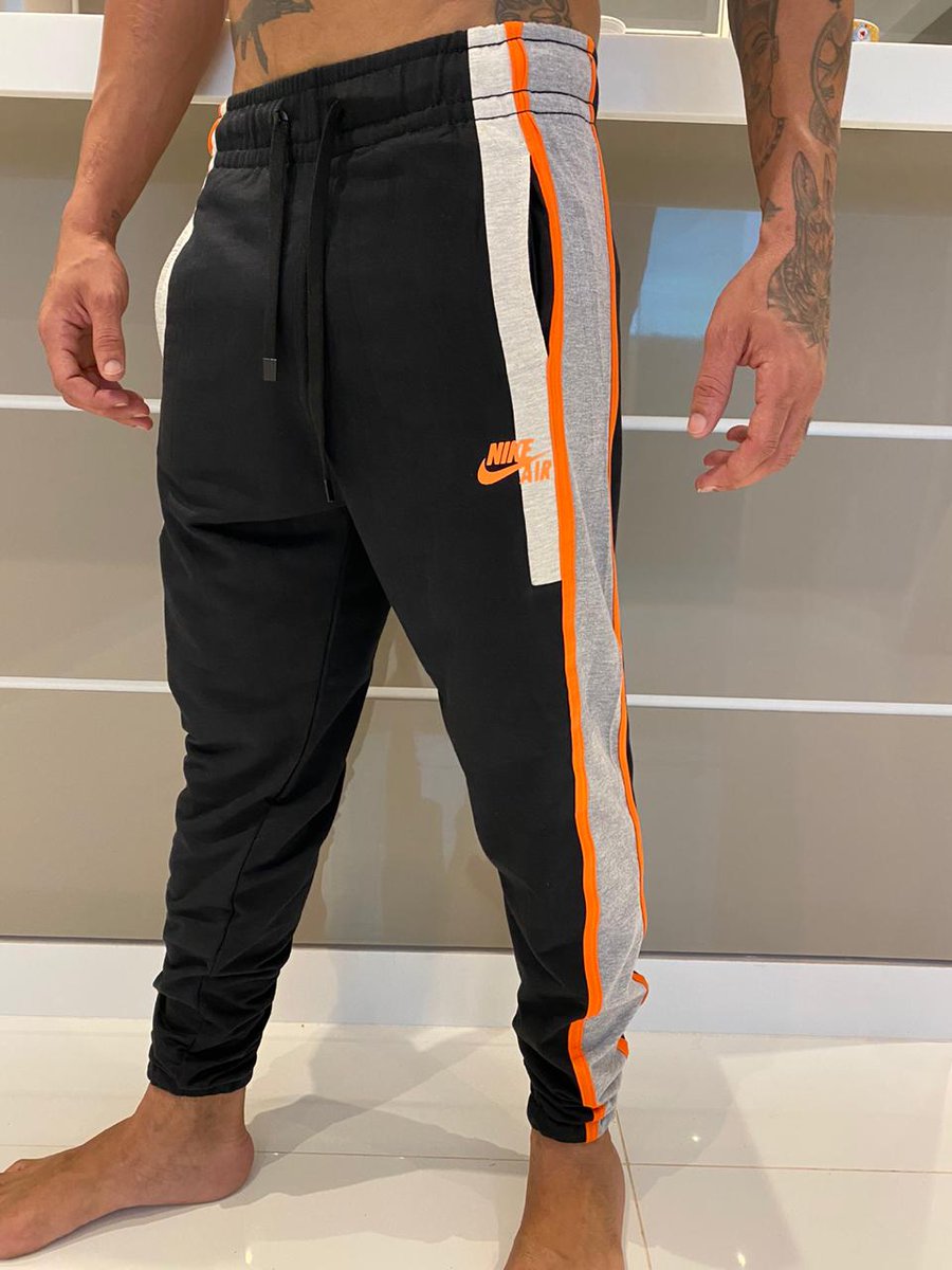CsMultimarcas's tweet photo. Calça Nike https://t.co/tySUPNPpFn