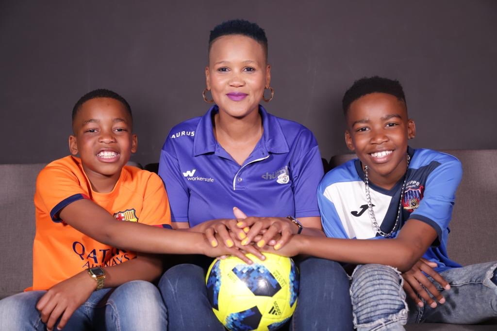 siyaloyilane's tweet photo. He says, mom remember this day, can we do another photo shoot after lockdown! #raisingthesquirrels @SinesiphoMali my son insisted on the @ChippaUnitedFC jersey on this day. He is sooo attached to it! Guess I’m missing football @ShumbaFootballD #msshumba https://t.co/SsY2lzo9dR