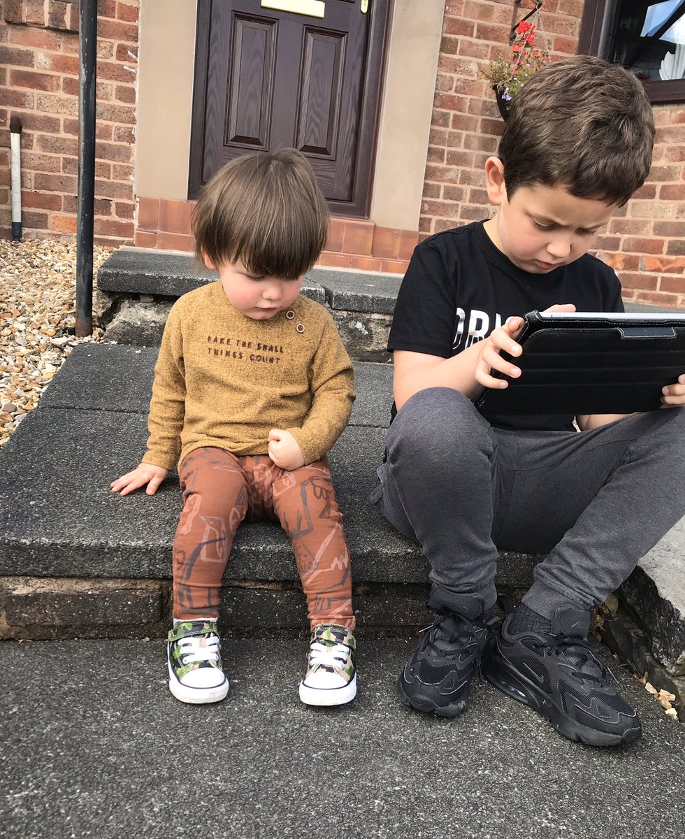 EtchellsMikala's tweet photo. Think Theo wants to join in the battle too @MrHardy17  😂➕➗✖️➖ https://t.co/Aou8poTZK1