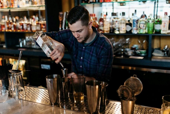 HaymakerRaleigh's tweet photo. Join Josh for a virtual cocktail class with @LoneriderSpirit Saturday night at 8:00 p.m. RSVP on Facebook for event details. #Raleigh #DTR #DTRaleigh #Downtown #CraftCocktails #VirtualCocktailClass #SupportLocal #ShopLocal #Shoplocalraleigh #DrinkLocal https://t.co/st0Ko4t8gC