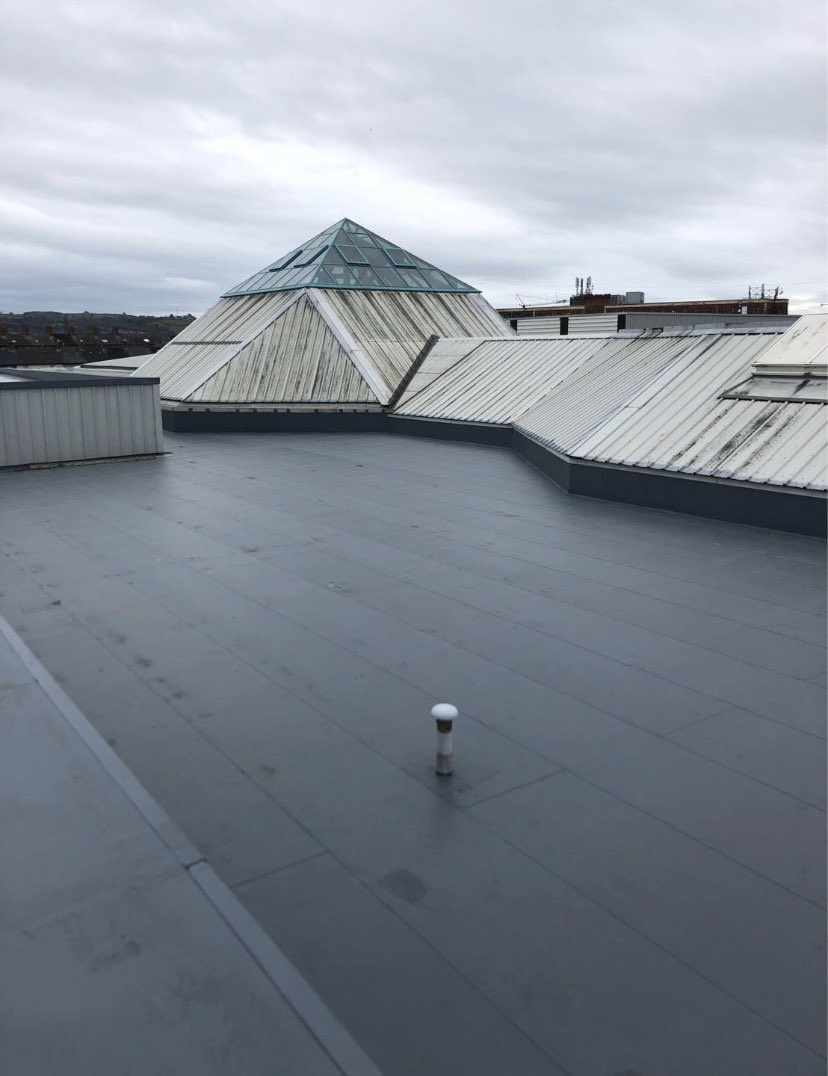 stratawaterpro's tweet photo. We were delighted to recently specify and supply @DANOSAUK  waterproofing materials for this project.  A fantastic installation by one of our premier contractors.

#strata #waterproofing #danosa #danopol #belfast #roofing https://t.co/vUJgU2wara