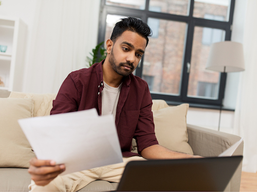 ACTRAnational's tweet image. .@AFBSCanada has info. for artists on emergency tax measures from the government. Find it in the latest report from Canadian #financial journalist Fred Langan: afbs.ca/fred-langan-e-…