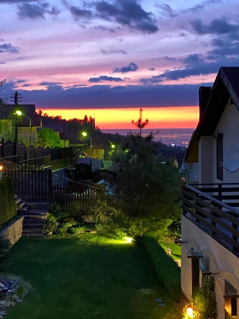 SamSmakov's tweet image. Вид из окна