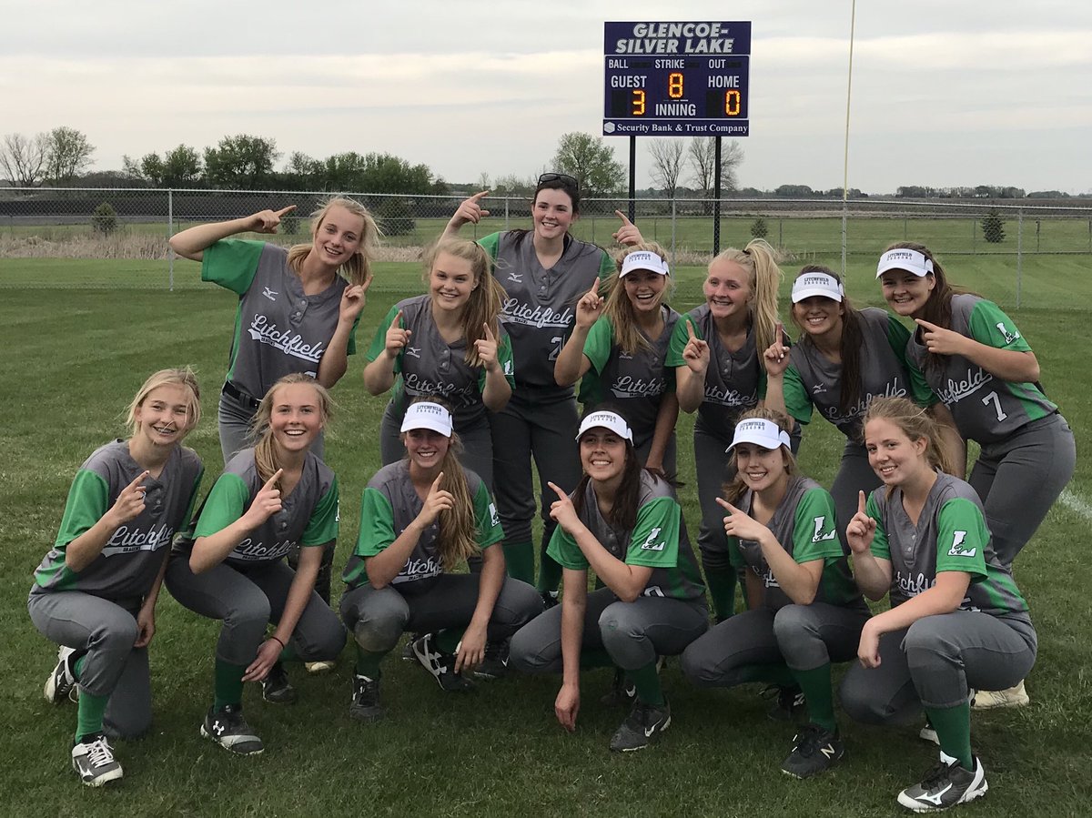 The lights will be on tonight at 8:20 at the VFW softball fields to honor our seniors!
Tonight would have been our night game/ pork feed/ senior night.