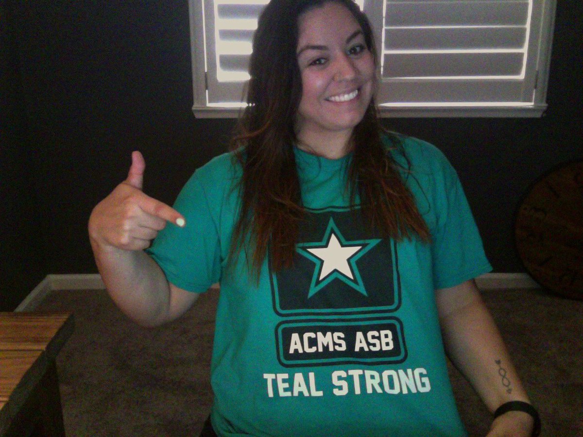 missmegbeeee's tweet photo. Happy Teal Friday! @acms_asb #onfridaywewearteal #CougarNation #dcjesdproud https://t.co/bC5xauu70k