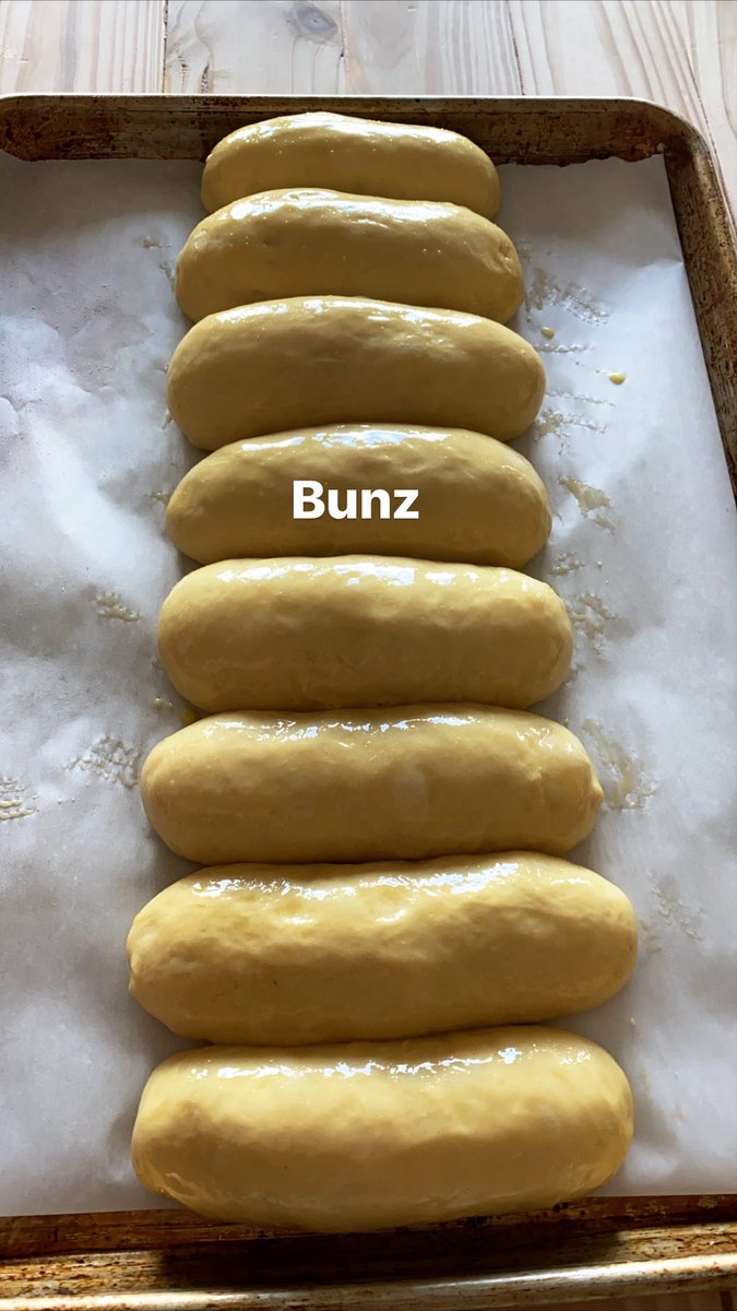 therealweissman's tweet photo. Bunz https://t.co/IFAOkl3JVS