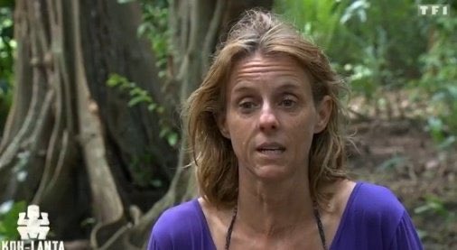 BenSmo0th's tweet photo. Je vais voter contre Sam après m’être cognée le genou sur l’épreuve de confort. #KohLanta https://t.co/BOjdSZXsTm