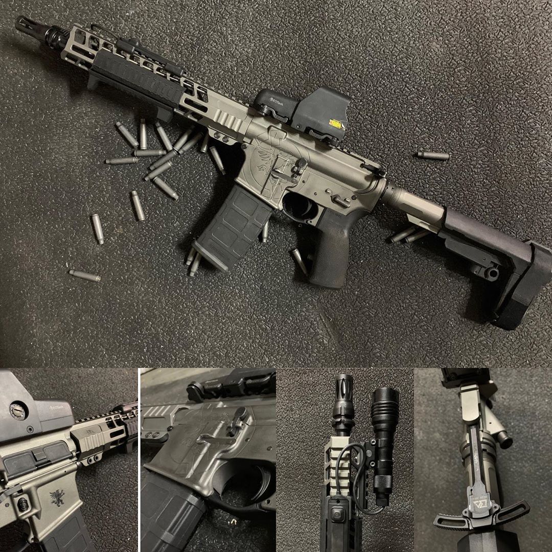 SDI_school's tweet photo. #FeaturedFriday: Check out IG @cpdowning's version of "Ultimate" AR pistol. That RNGR rail is π₯ π₯ π₯ #WhyISDI #gunsmith #gunsmithing #gunsmithingschool #ar #arbuild #gunsmithpride #gunsdaily #pew #pewpew #pewpewlife #pewpewdaily #homebuilt #garagegunsmithing #ultimatearpistol https://t.co/wBkqwgao5B