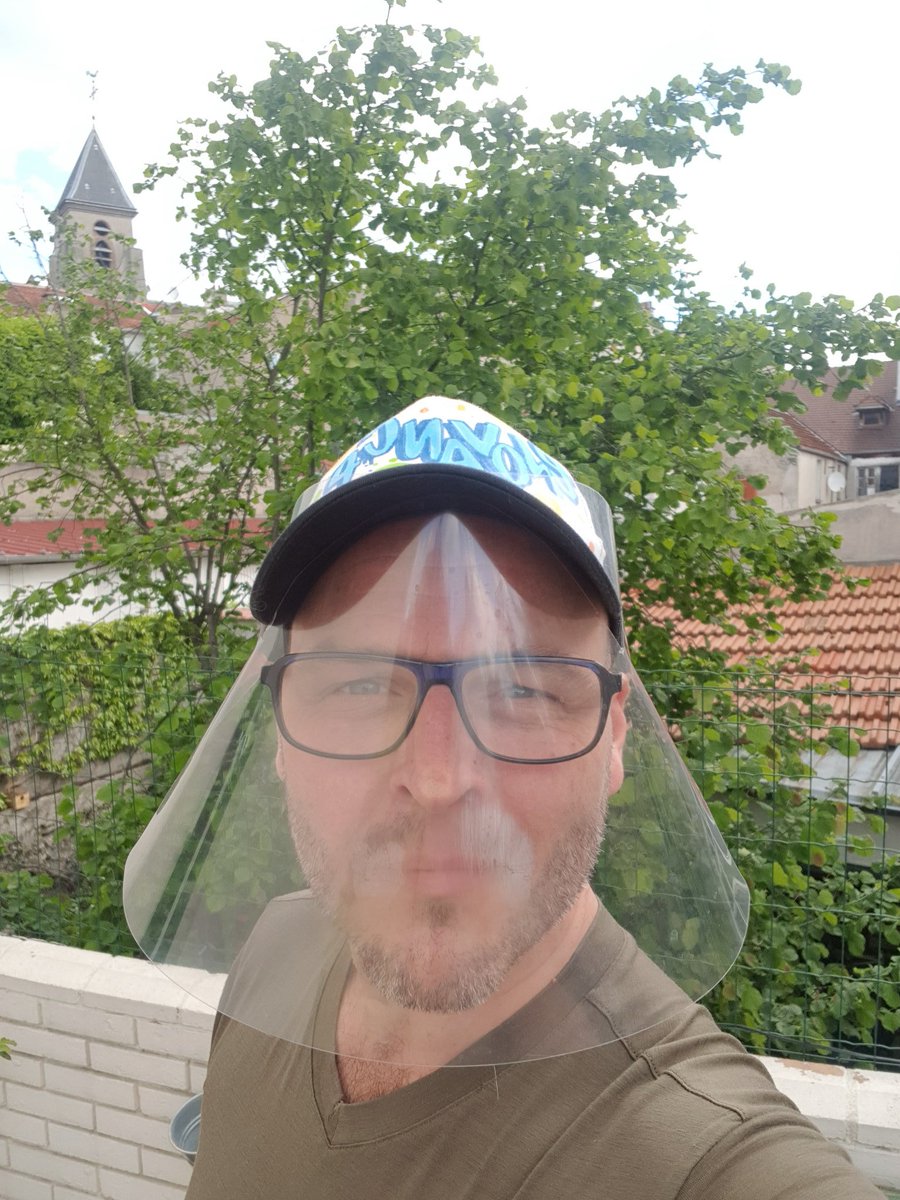 Thibaut_P's tweet photo. #recycling #oldschool #staysafe https://t.co/1VyuXw9DYM
