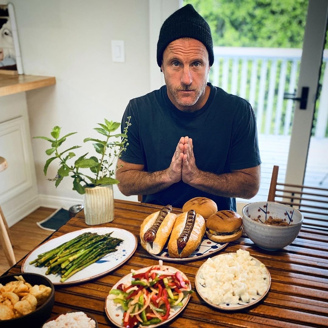 H50Europe's tweet photo. Reposted from #crossroadskitchen IG - Our pal Scott taking down a crossroads grilling kit🙏🔪🌭you can too, call the front desk order for the weekend! #scottcaan #grillathome - #H50 🍕😁👍🙏 https://t.co/0FyD93T3ua