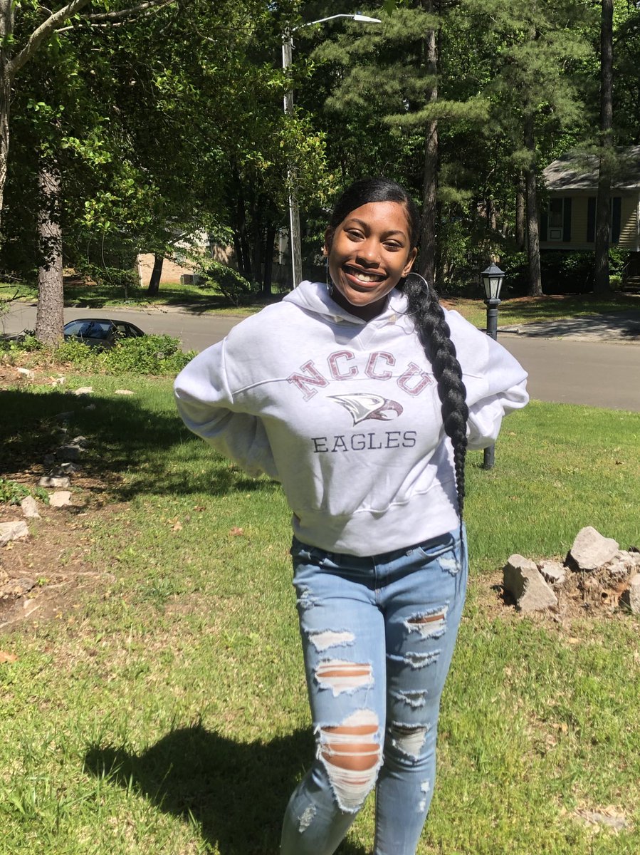 sheridora's tweet photo. Eagle pride ❤️🦅!! #NCCU #NCCU24 #NationalDecisionDay https://t.co/v6qWhhfBNL