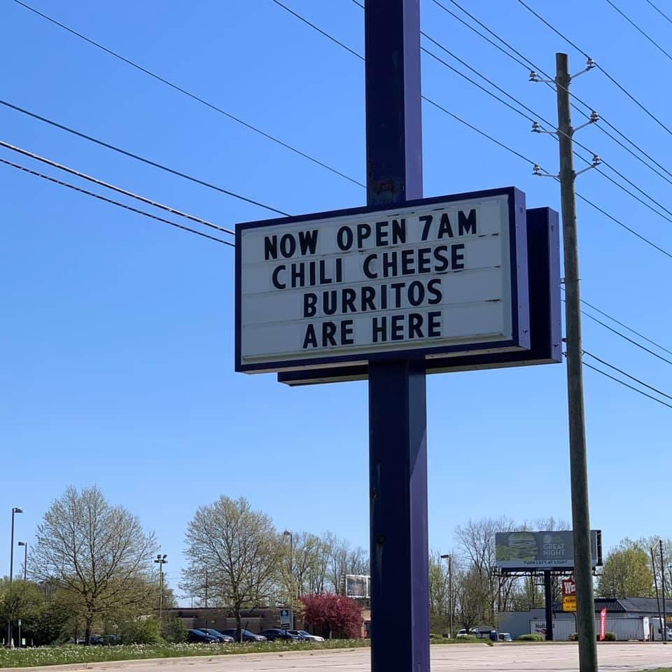 ChiliCheese_'s tweet photo. Some @tacobell locations are making the world a little bit better. 

[Traders Pointe, Indianapolis, IN — photo credit: Megan Floyd] https://t.co/cWKUFZLSsz
