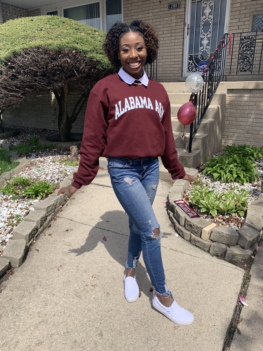 I am so happy to announce that I will be attending THEE Alabama A&M University studying Animal Bio Health science 🐶 go bulldogs! #babybulldog #aamu24