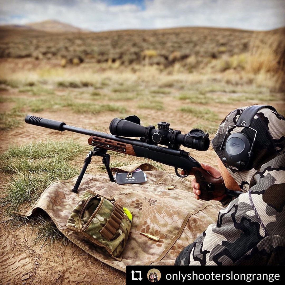 btindllc's tweet photo. โOf course...โ #WeAreSupport #Repost @onlyshooterslongrange
-
Testing the #WOOXchassis w/factory #Rem700 in 6.5 w/ #ZeroCompromiseOptic 5-27, @AerochargerBallistics & of course a B&T #Atlas CAL supporting the front.
Check out #PrecisionRifleNetwork for upcoming review. https://t.co/DC2fM9ObWB