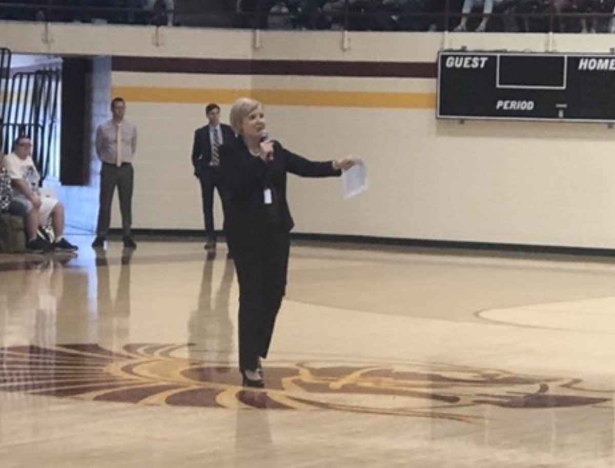 BCHSTrojans's tweet photo. It is National School Principal's Day and we are thankful for BCHS Principal Amy Irwin and Trojan Academy Principal Daryl Murphy. Our students are the focus of every decision they make. We appreciate their leadership and support! https://t.co/TFRxUAVT4g