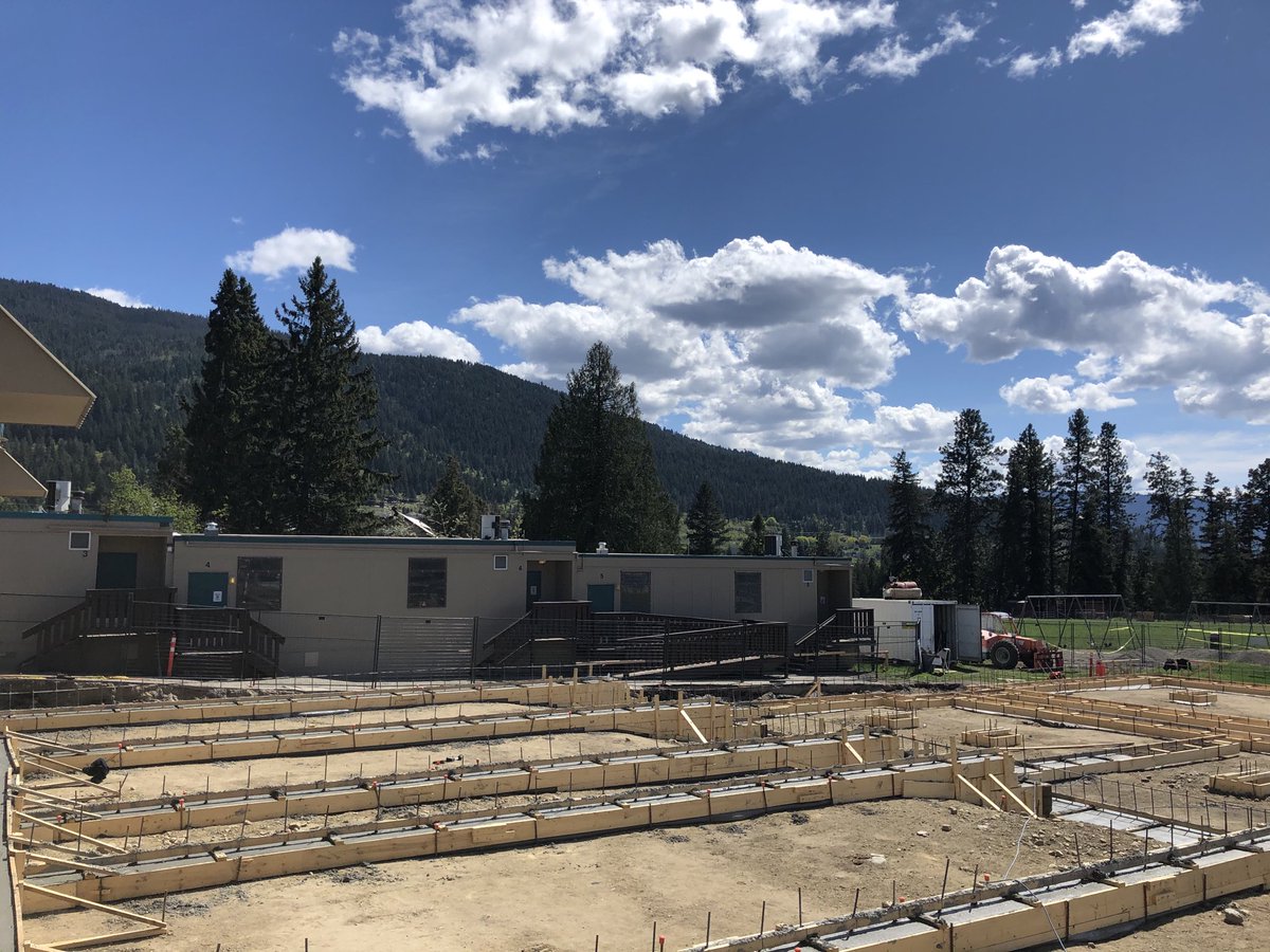 BX Elementary School tweet media