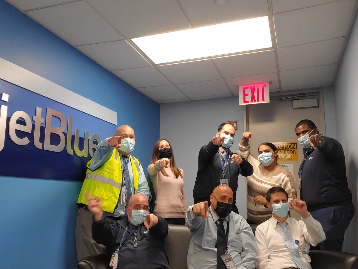 cc_steele's tweet photo. JFK Leadership thanks all those working the front lines during these challenging times! @VBKap @LaLydz09 @HelloJetBlue @jetblue #team https://t.co/xqpLSBPnqz