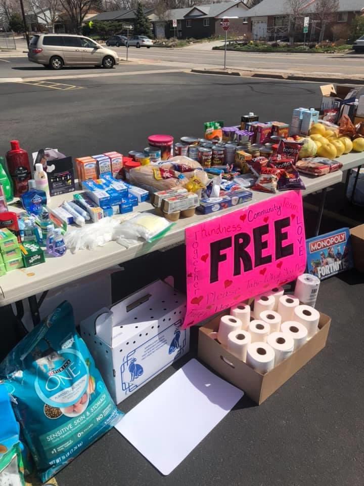 OneArvada's tweet photo. This Sunday, May 3rd 🗓 C.C. Cupboard will be donating an anticipated 1,500 pounds of food🍏🍎🍌🍊🍓🍇🌽🥖🍞. 

Anyone is welcome to stop 🛑 by and pick up some essentials and donate as well. #OneArvada

Location: 
6875 W 64th Ave Arvada, Colorado 80003

https://t.co/nnlpQ0fYAQ https://t.co/yg2oSBFt4H