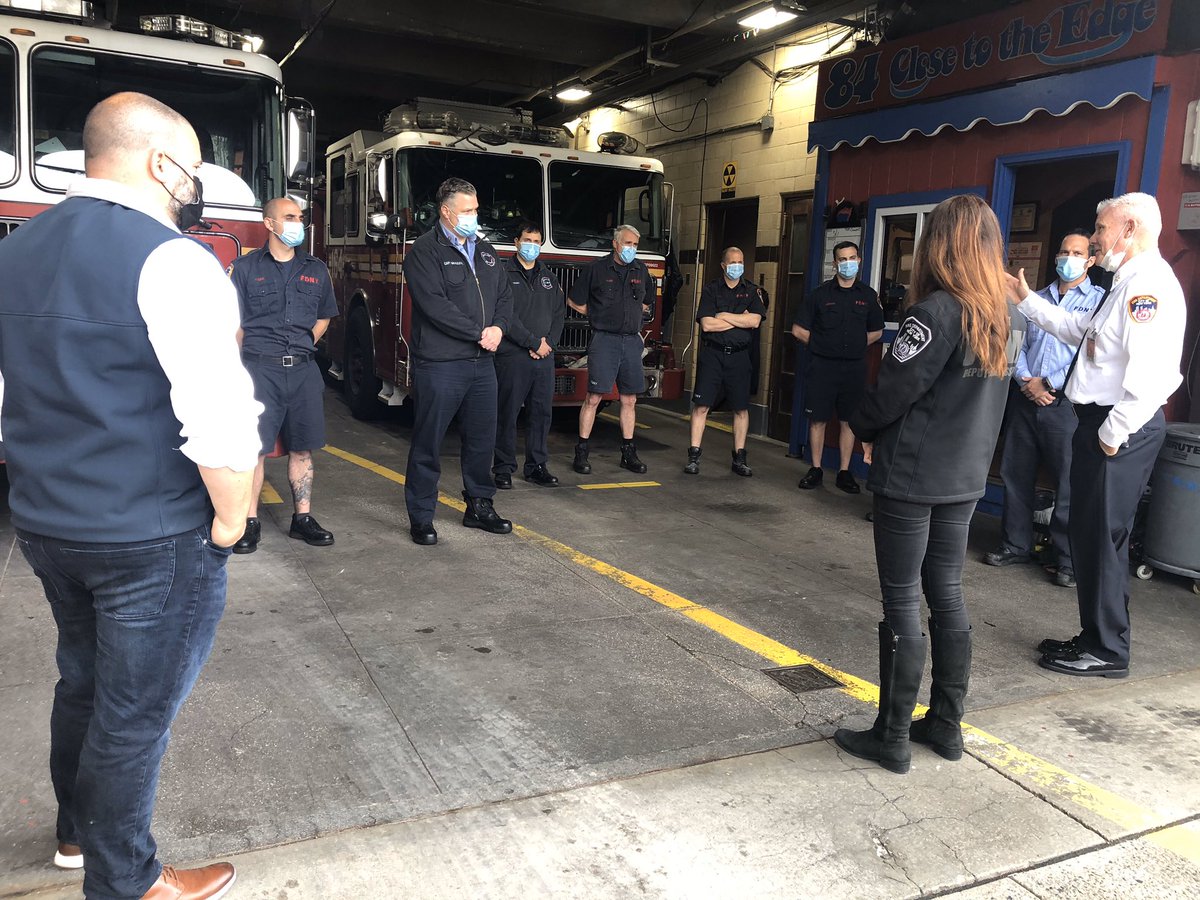 FDNY's tweet photo. FDNY Chief of Department Sudnik, First Deputy Commissioner Kavanagh, and @JoeBorelliNYC visited members at #Engine164 #Ladder84 #onStatenIsland to thank them for their service and dedication on the front lines of the city's response to COVID-19. https://t.co/pJi6Z0AwcP https://t.co/SLf6OSfiDI
