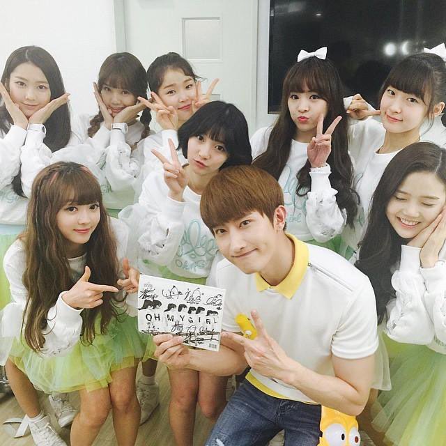 twt_ohmygirl's tweet photo. ⠀⠀ꜥ ##🏹' @ 𝕠𝕙 ¡ ¡ mч_G!RL +天 . .⃗ / έρωτας / · ャ. . ⃕ #redroseBABY + #redrosecb *
Estamos muy felices de asisitir al comeback de estos talentosos chicos que hacen su regreso ¡muchas felicidades! Les trajimos nuestro álbum con los autógrafos de cada una. https://t.co/dl4UpqXShX