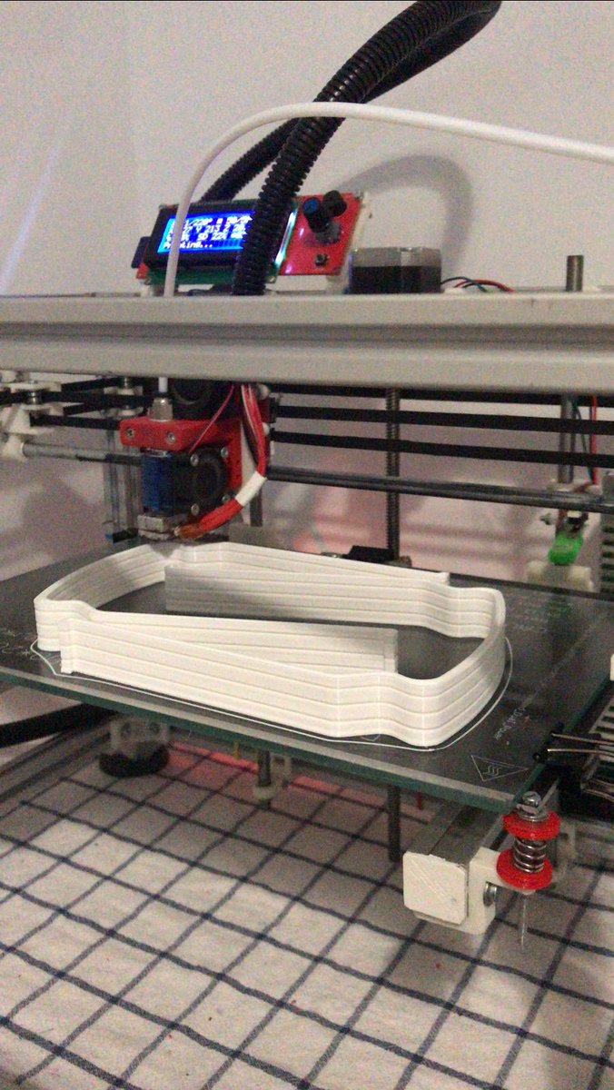 3dprinters_Sev's tweet photo. Nuestros impresores fabricando https://t.co/DnKqXwD82D
