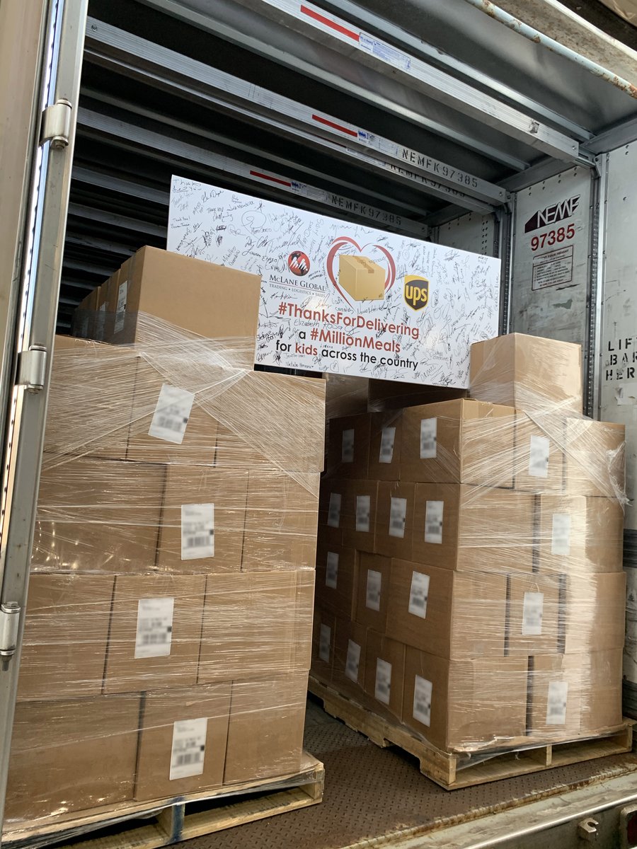 MclaneGlobal's tweet photo. A huge #Thanks to our incredible partner @UPS. #ThanksForDelivering millions of emergency meals to the doorstep of kids across rural America. From our hands to yours. #UPSersAreThere #MillionMeals #MealsToYou #coronavirus https://t.co/Mb7g3W9NhX