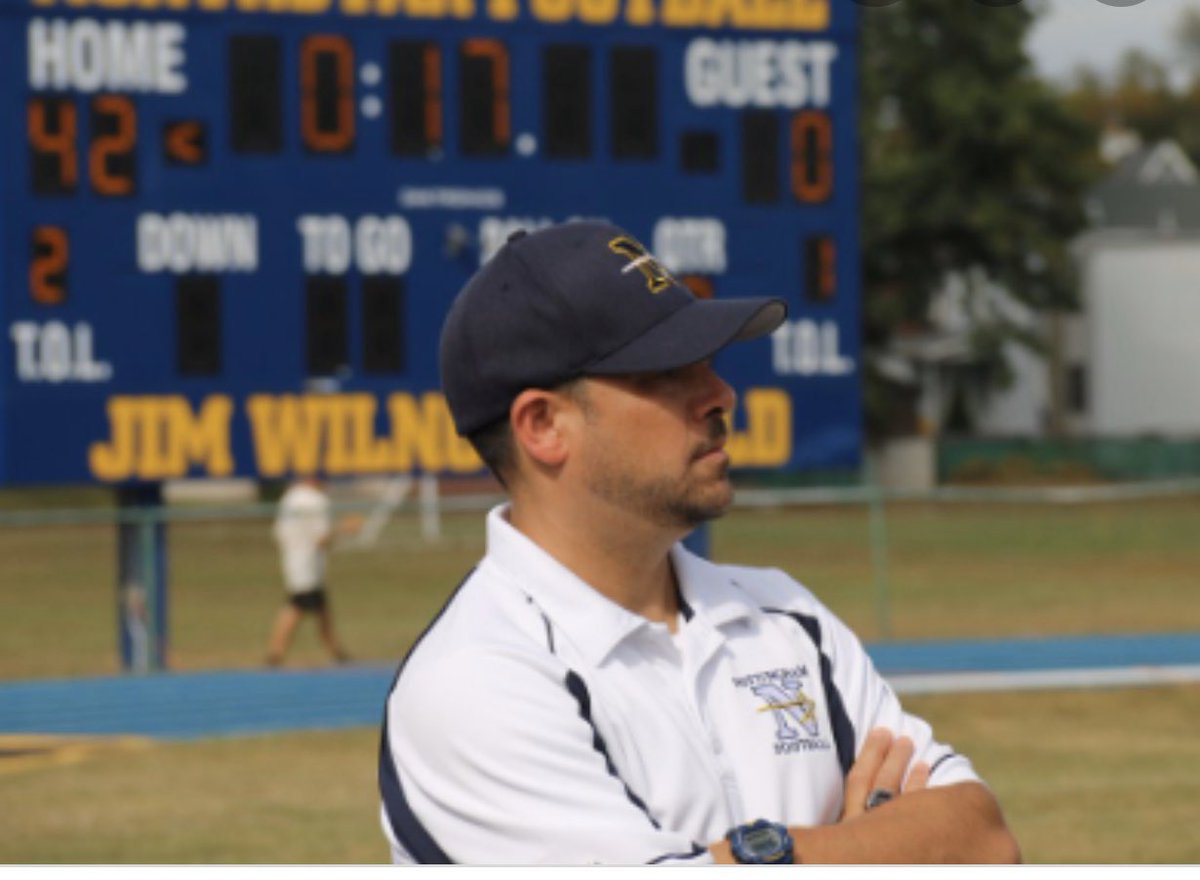 MrsDawnWhiteNHS's tweet photo. “Great leaders harness personal courage, capture the hearts and minds of others and empower new leaders to make the world a better place. “ NORTHSTAR NATION THANKS MR. RAGAZZO FOR BEING OUR BEST PRINCIPAL!!! Happy Principal Appreciation Day! 💙💛@HTSD_Nottingham @WeAreHTSD https://t.co/E7Jvyoab6n