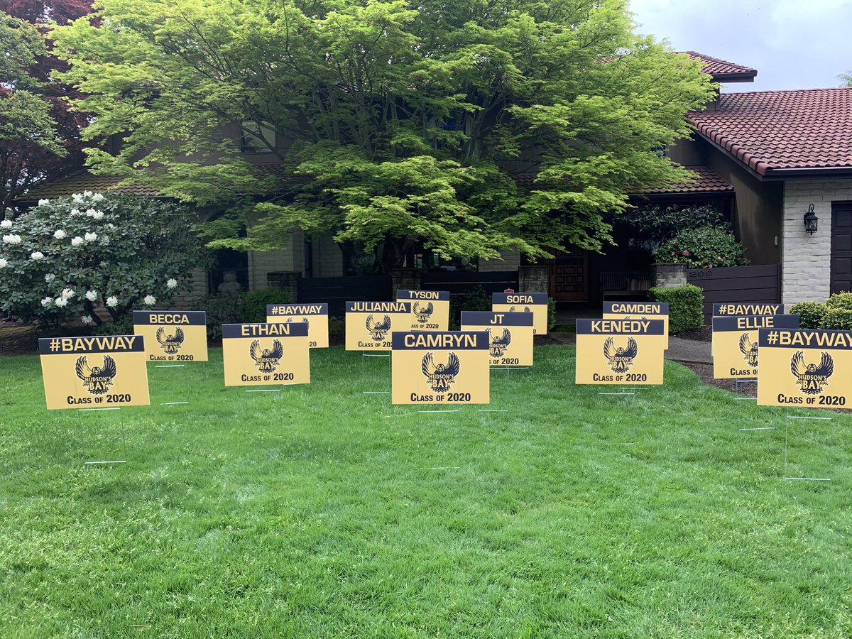 valseeley7's tweet photo. We love our seniors and love these signs!  Thank you to our HBHS Senior Parent Group for helping to get these out!  It will be wonderful to see these posted around celebrating our 2020 Seniors.  Go Eagles!🦅 https://t.co/B7lpAogNfY