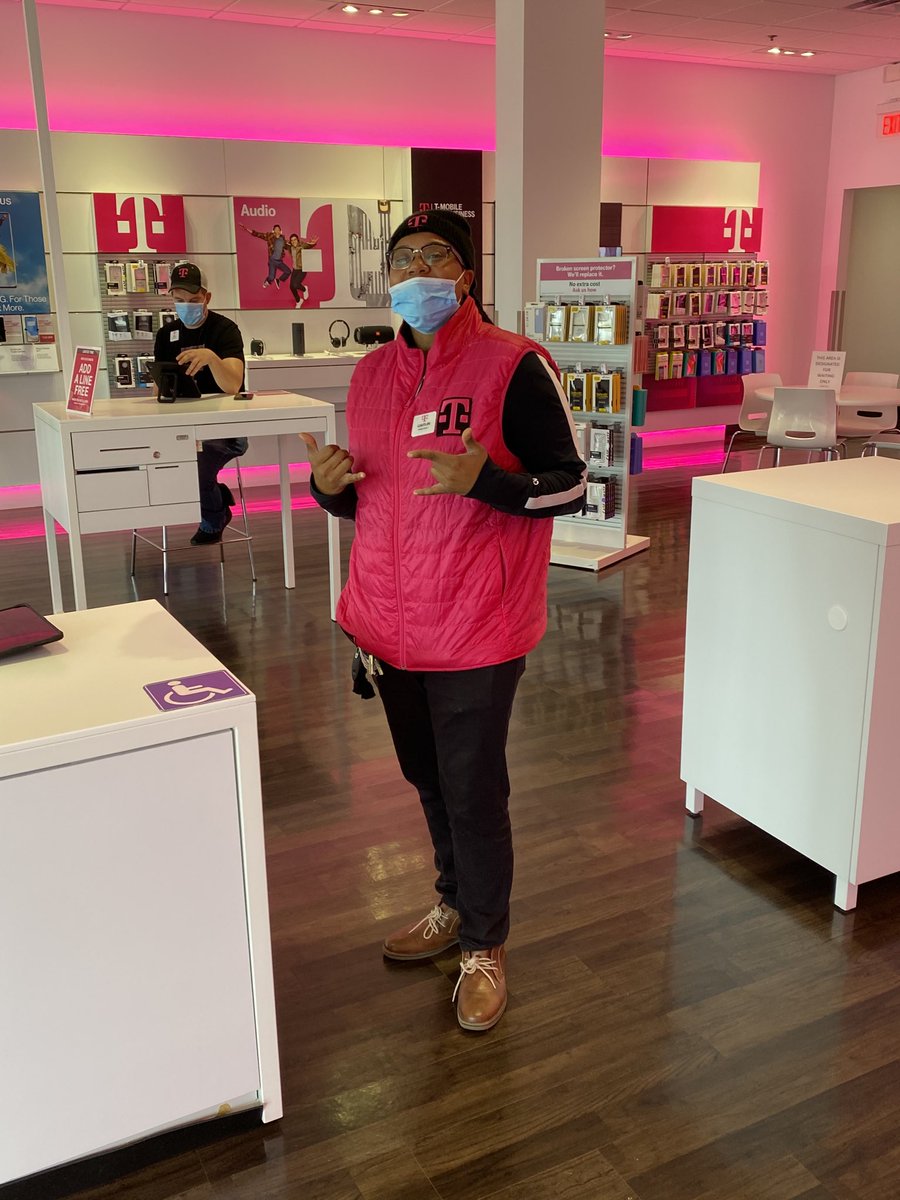 @caitlineasley livin’ #SSGFresh #Maythegritbewithyou Thanks for supporting our customers! ⁦@coachcarter986⁩ ⁦@khaledbeituni_⁩ ⁦@heartlessronin⁩ ⁦@WinstonAwadzi⁩