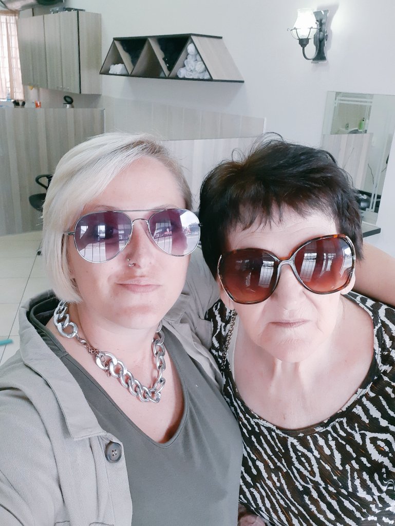 SashaBierman's tweet photo. @cornerbakerysa Mom
#cornerbakerysa #stayhome #Staysafe #cameraroll #4theloveofpies #weareinthistogether #engencares #meatygoodness https://t.co/E7wTIH47CS