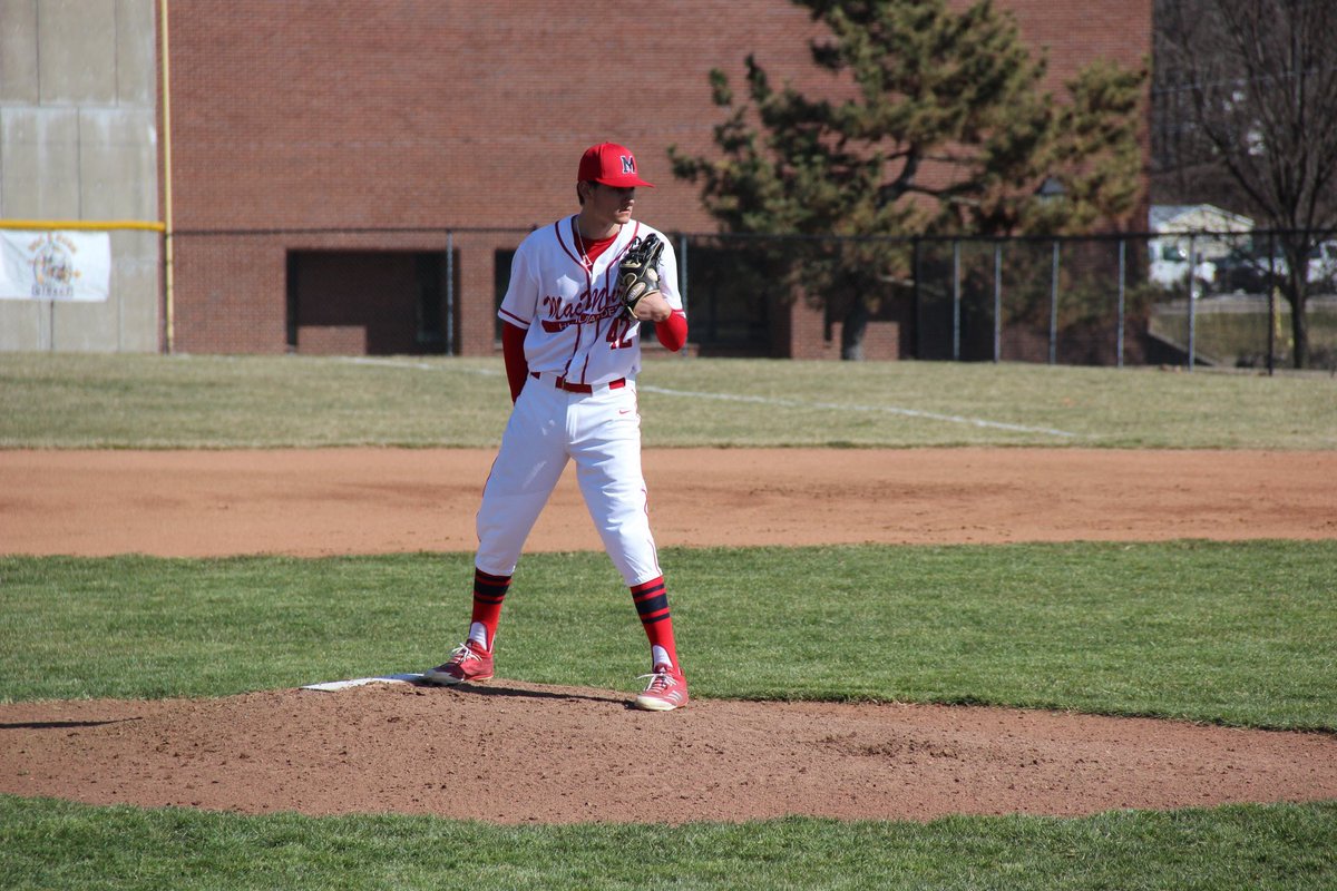 griffking4's tweet photo. I would like to thank @thefungohero for giving me the chance to play baseball at the collegiate level. With the closing of MacMurray, I have decided to commit to Illinois College to continue my baseball career and academics! #trueblue https://t.co/Cf8xpoGdwU