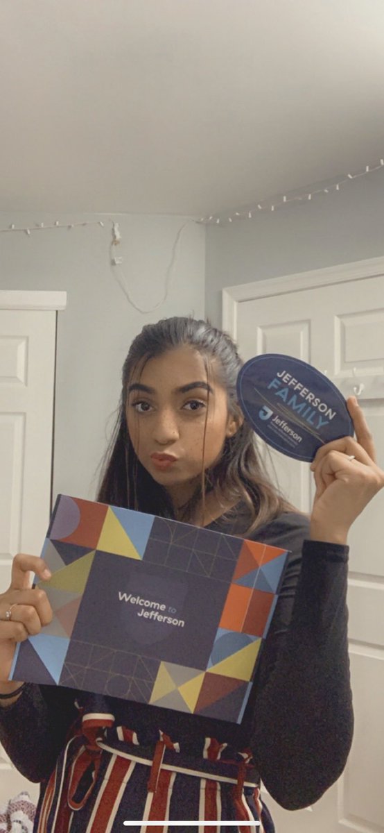 vihasemotions's tweet photo. #CollegeSigningDay #BetterMakeRoom #TWP2020 #TWPPRIDE @MrGibersonTWPD1 https://t.co/2T9h1Qs2Ah