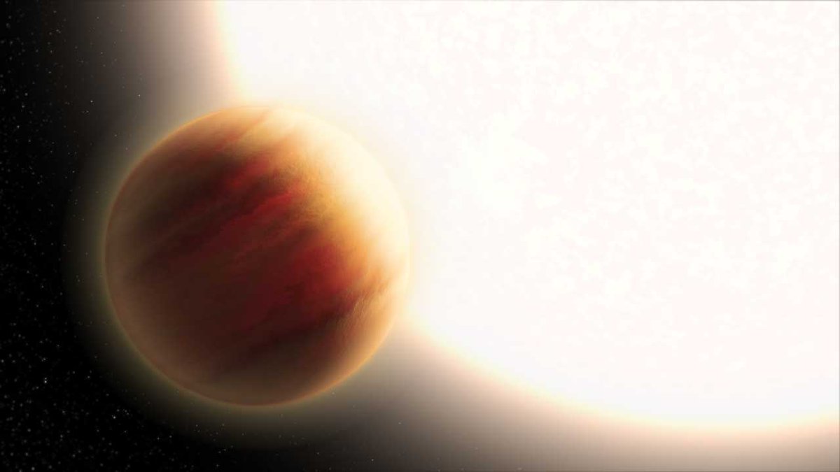NASAExoplanets's tweet photo. Weather forecast for WASP-79b: Yellow skies, iron rain and temperatures equal to molten glass.

This planet is 780 light-years from Earth in the constellation Eridanus, and a "year," the time it takes to make one orbit if its star, is 3 1/2 Earth days!

https://t.co/JXvtlP3EEc https://t.co/4qGpAbi4EU