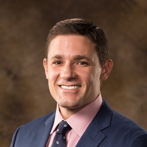 Top economics blog features #uarklaw prof <a href="/SteveClowney/">Steve Clowney</a> for his new article, "Does Commodification Corrupt: Lessons from Paintings and Prostitutes," forthcoming <a href="/SHULawReview/">Seton Hall LawReview</a>.  

Find his fascinating study here: ssrn.com/abstract=35867….

The blog : marginalrevolution.com/marginalrevolu…