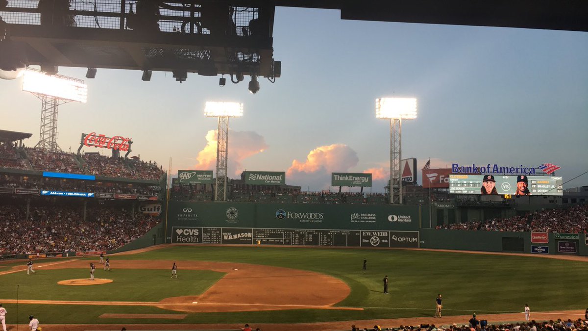 chris15___'s tweet photo. @RedSox From my first and only game😢 https://t.co/o6pbTBNVfn