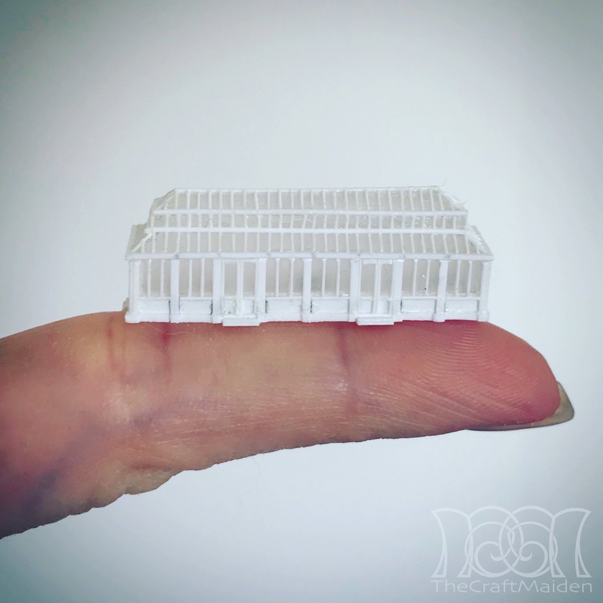 TheCraftMaiden's tweet photo. 2 days later and I'm sort of, kind of, happy with how it looks 🙃
Only 7 1/2 left to build 😅
#hogwarts #hogwartsgreenhouse #hogwartsgreenhouses #greenhouse #miniature #plastruct #evergreenscalemodels #tiny #magic #soon #timeconsuming #HarryPotter https://t.co/koHAyPpY6F