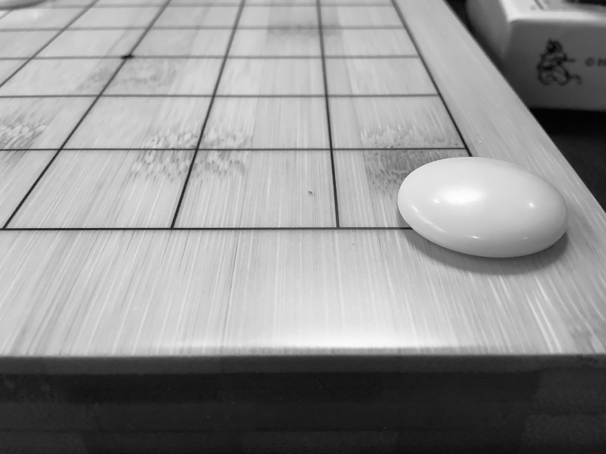 TongueGo's tweet photo. Hey, you can’t hang out there! 

#goban #baduk #SocialDistance #SoloLife #Solitaire #boardgame #cornerjoseki #joseki #tenuki #kosumi #tengen #tentcity #lonewolf #diningalone #allbymyself #wallflower #solowebcam #mukbang #munchies #bamboo #panda #Weiqi https://t.co/1rP3WdilXx