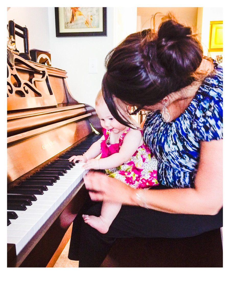 everly38's tweet photo. @Schnyderite When I was a little girl, I wanted to be a piano teacher! #petersproud #NLSD4U https://t.co/qxAD2A6hJj