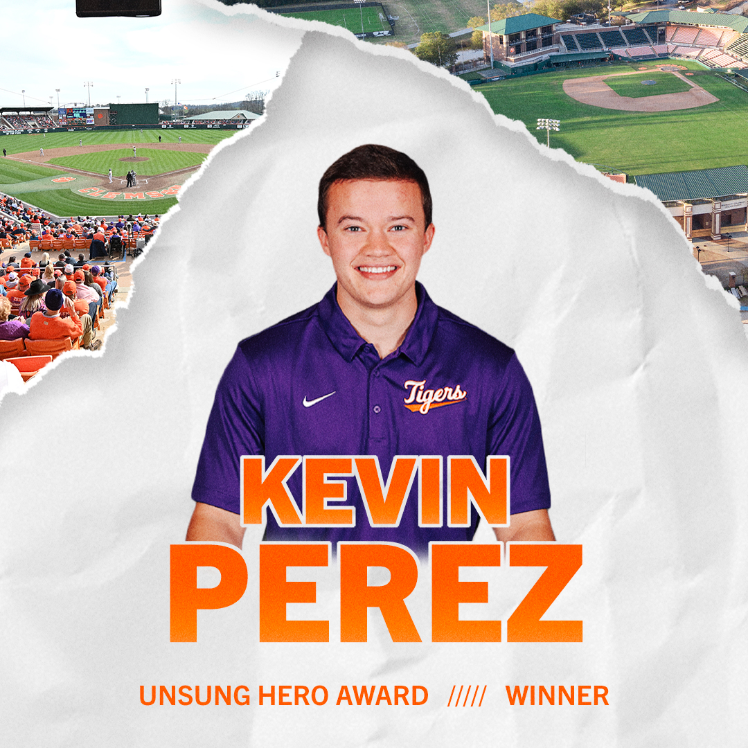 ClemsonBaseball's tweet photo. Congratulations to @carson_spiers, Kevin Perez &amp; the rest of our #CLEMMYs winners! 👏🐾

DETAILS - https://t.co/X6gi3ffSbC https://t.co/uFEAMTQAeL