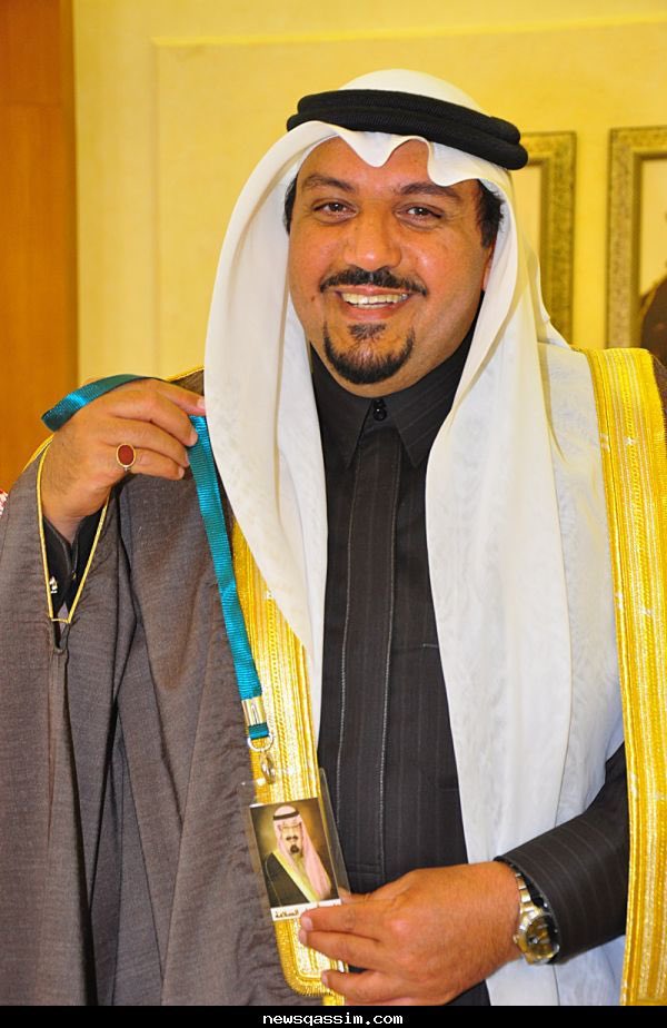 #شكرا_امير_القصيم  شكراً من القلب بحجم السماء على كل ماتقدمة للمنطقة واهلها تواصل الليل بالنهار حتى اصبحت مثال يحتذى به لكل من يريد ويطلب الكمال