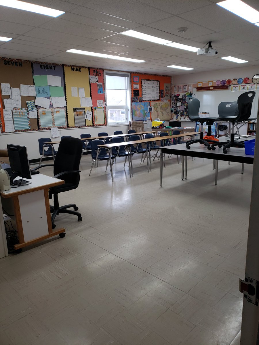 ECS Room 13 (@misssmithroom13) on Twitter photo 