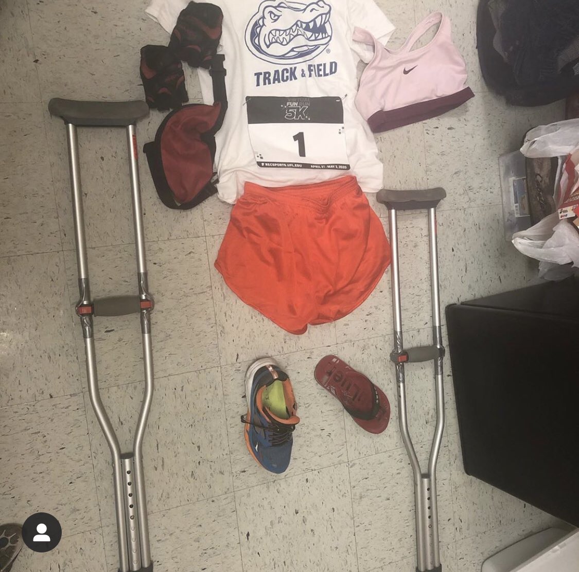 UFRecSports's tweet photo. Running a 5K: Impressive. Running a 5k on crutches: WOW! #UFVFR Way to go Xinyi! @UF Check out our Instagram do all the details. https://t.co/u38Kdy4IQm